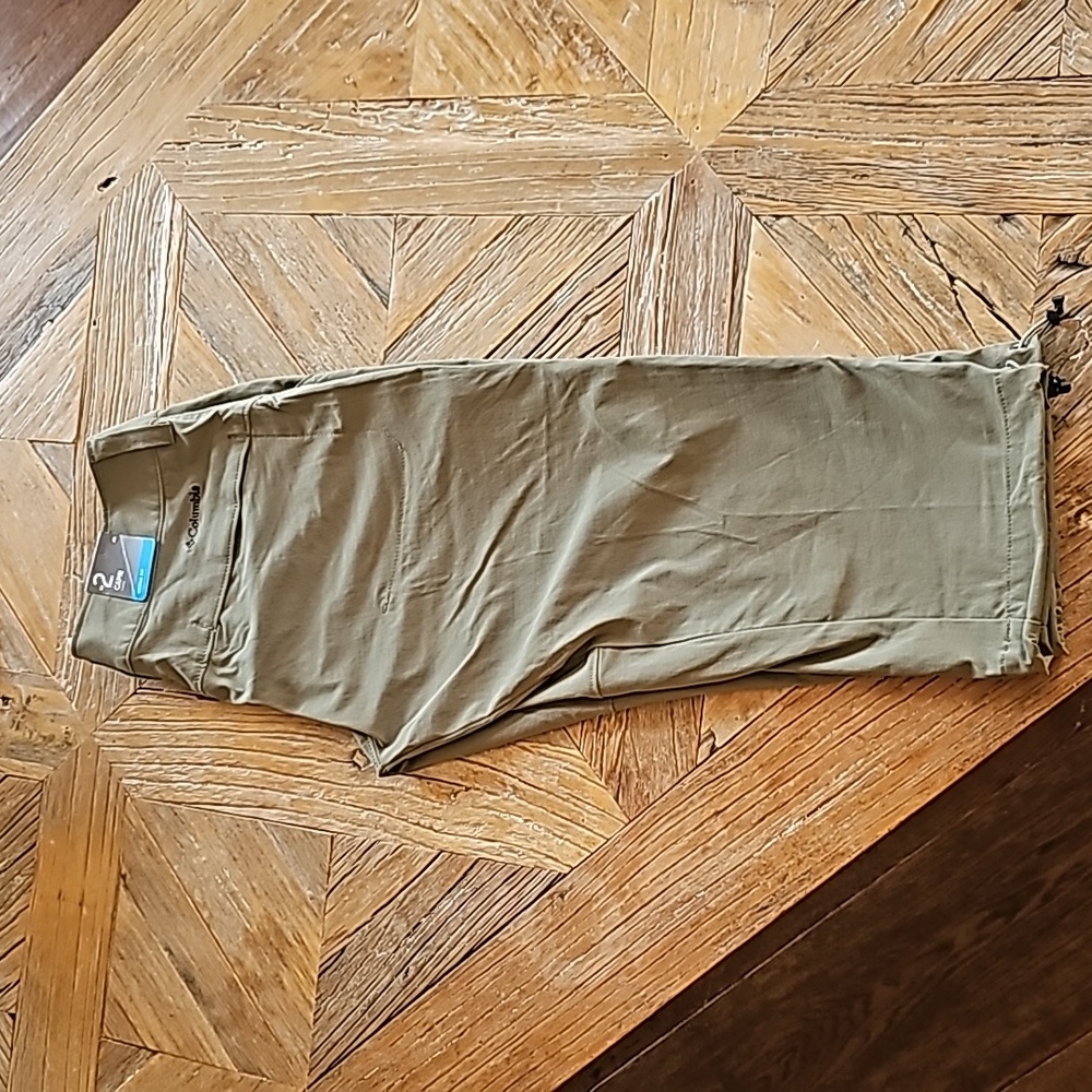 New COLUMBIA Capri hiking trail pants  2